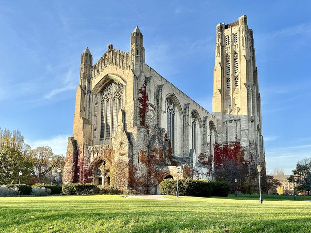 The tower and nave of Rockefeller Memorial Chapel at the University of Chicago