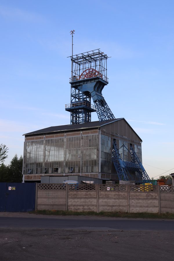The Siemianowice III winding tower above the mine buildings in Siemianowice Slaskie