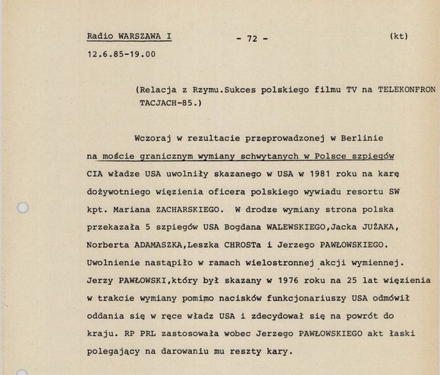 A typed monitoring page headed Radio Warszawa I, 12.6.85, 19.00, page 72, with the Polish text of the communiqué naming Captain Marian Zacharski and the five men handed over, one line underlined, two punched holes in the margin